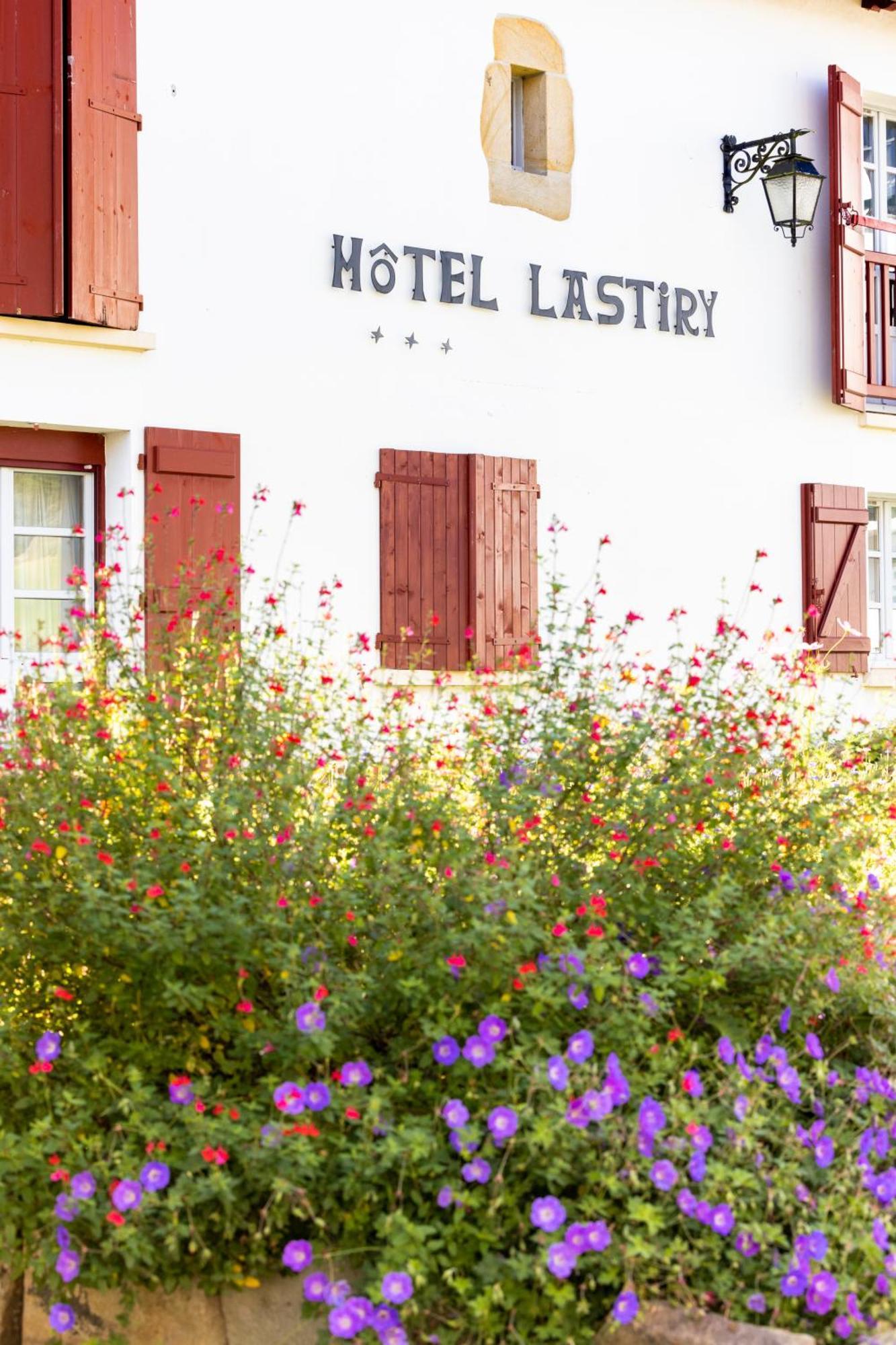 Hotel Lastiry Сар Екстер'єр фото